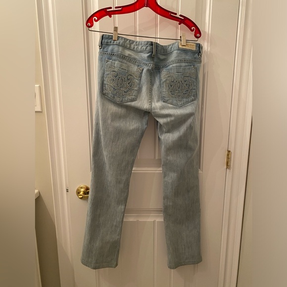 Guess Women’s Size 31 Scarlet Slim Bootcut Jeans in Light Denim - Picture 9 of 12